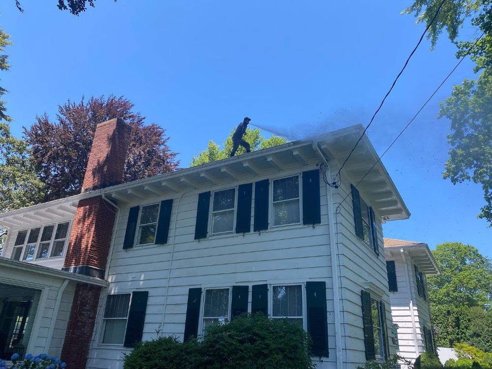 gutter cleaning new london county ct 2