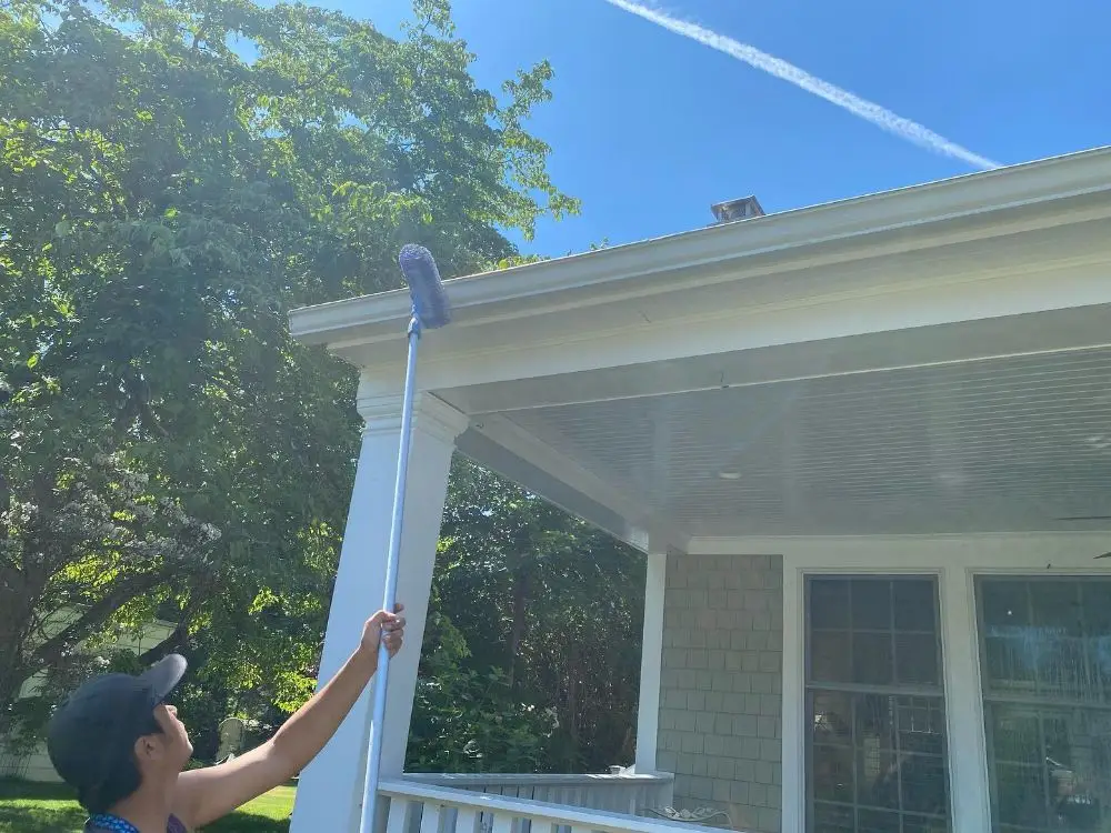 gutter cleaning new london county ct 8